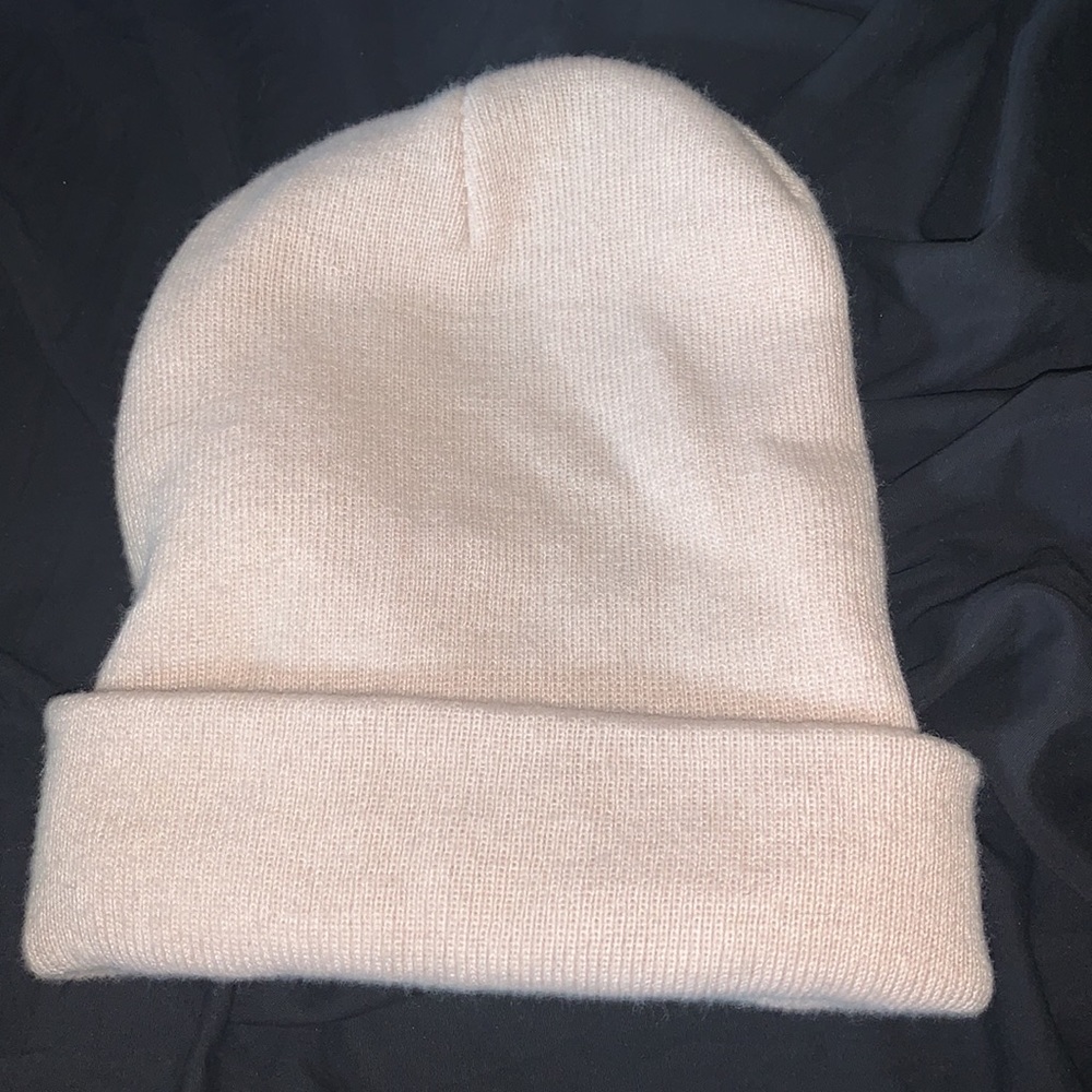 New York City Beanie - Picture 2 of 2